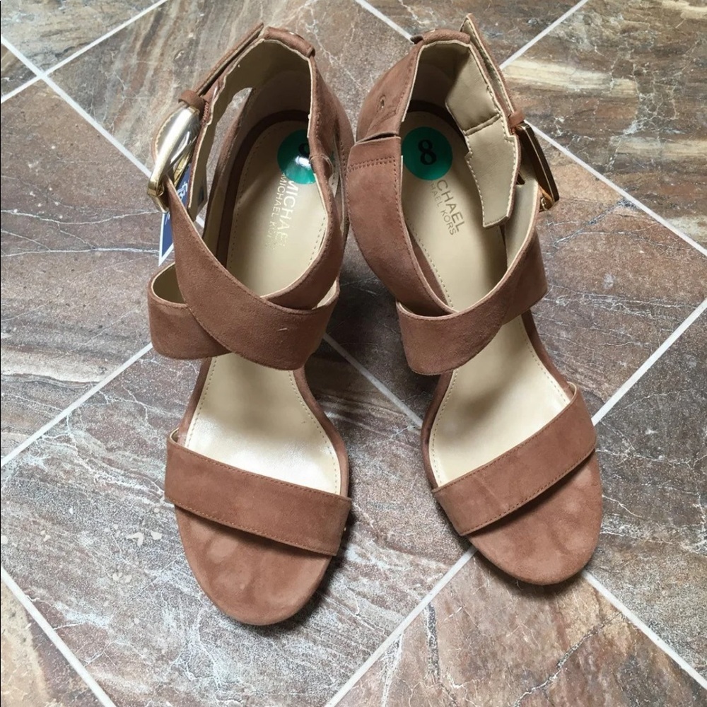 AUTHENTIC MICHAEL KORS SHOES